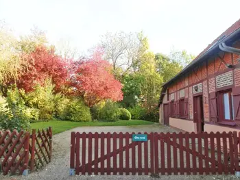 Agriturismo a Mesnières en Bray,Gîte de charme au calme: cheminée, jardin, pêche, animaux, proche commodités et randonnées. FR-1-441-164 N°832952