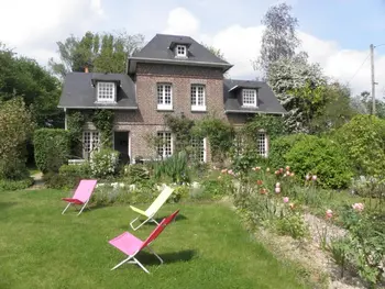 Casa rural en Franqueville Saint Pierre,Maison indép. près de Rouen avec jardin, cuisine équipée, salon, 3 ch., parking priv., tout confort FR-1-441-168 N°832956