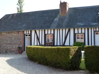 Gite in Biville sur Mer,Gîte de Charme avec Cheminée, Jardin Clôturé, et Promenades le Long des Falaises FR-1-441-362 N°833069