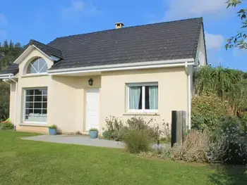 Casa rural en Saint Léonard,Maison spacieuse, indépendante avec jardin clos, terrasse, barbecue et jeux d'enfants à 3km de la mer FR-1-441-363 N°833070