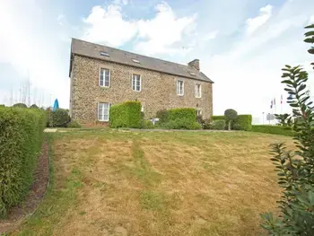 Casa rural en Brécey,Maison avec jardin clos, terrasse et équipements bébé à Brécey FR-1-362-515 N°833085