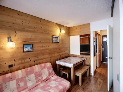 Appartement à Les Menuires, Appartement 2 pièces 5 pers, balcon sud-est, au pied des pistes, Les Menuires, Résidence Le Génépi - L886861