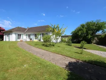 Gite à Néville,Charmant Gîte de Plain-Pied avec Jardin Clos, Cheminée et Proche Littoral - Animaux Bienvenus FR-1-441-429 N°833120