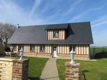 Gite à Blosseville,Gîte familial avec jardin clos, BBQ, cheminée, proche plages et loisirs, animaux acceptés FR-1-441-434 N°833122