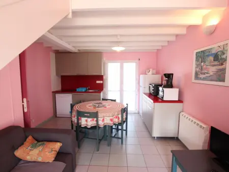 Maison mitoyenne à Siouville, près de la plage, 5 pers. max, animaux admis - Photo 1