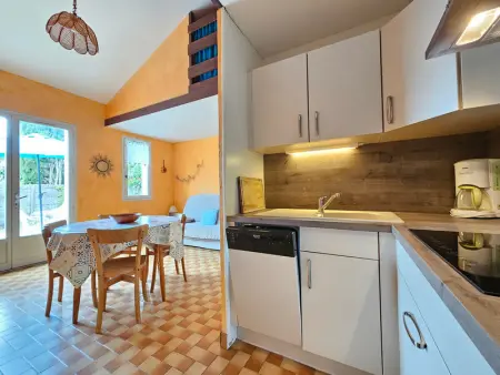 Charmant studio maison à 150m plage, proche forêt et commerce, parking privé, animaux ok - Photo 6