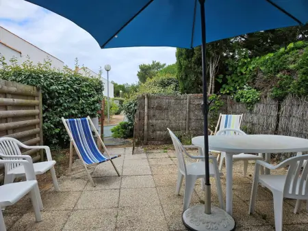 Charmant studio maison à 150m plage, proche forêt et commerce, parking privé, animaux ok - Photo 15