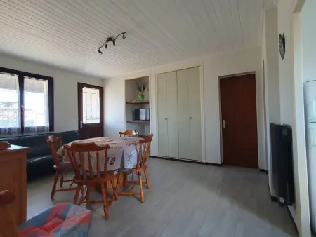 Maison confortable avec jardin, proche plage et centre-ville – Animaux sur demande - Photo 3