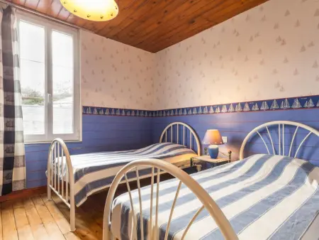 Villa des Années 30 à Jullouville, Accès Direct Plage - Photo 9