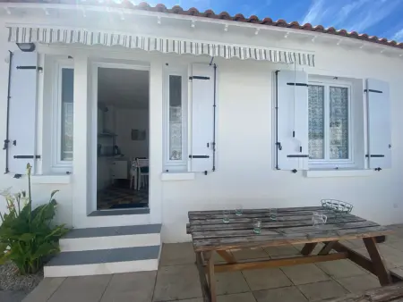 Appartement à La Tranche sur Mer, Charmant T2 avec Terrasse Privée, à 600m Plage et Commerces, La Tranche-sur-Mer - L886904
