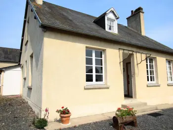 Gite à Bérigny,Gîte familial à la ferme avec 3 chambres, jardin, barbecue et terrain de pétanque FR-1-362-542 N°833205