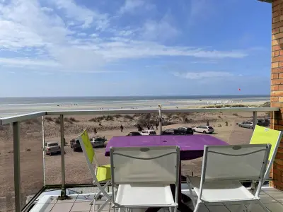 Appartement à Fort Mahon Plage, Fort-Mahon-Plage: Studio balcon, équipements complets, parking privé - L886911