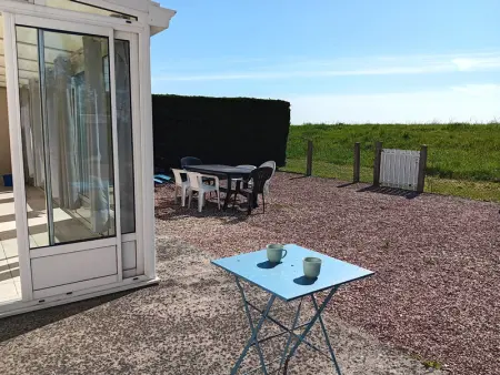 Maison calme proche plage avec jardin et véranda - Photo 11