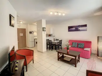 Wohnung in Lamalou les Bains,Appartement F2 Climatisé avec Terrasse et Parking à 700m des Thermes de Lamalou Les Bains FR-1-451-121 N°886951