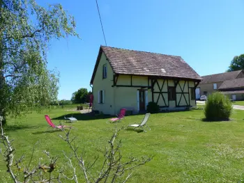 Gite à Diou,Maison solognote avec piscine chauffée, jardin et équipements complets près du Pal. FR-1-489-12 N°833239