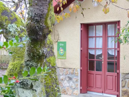 Maison indépendante près village médiéval, jardin clos - Photo 7