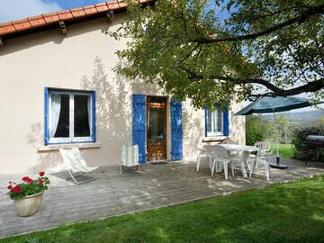 Location Gite à Ferrières sur Sichon,La Maison Bleue FR-1-489-41 N°833254