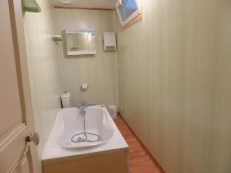 Maison de charme à Arfeuilles avec poêle à bois, 3 chambres - Photo 11