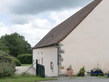 Gite à Cressanges,Gîte indépendant avec piscine, grande terrasse, jardin, barbecue, proche St Pourçain/Sioule et Souvigny FR-1-489-78 N°833273