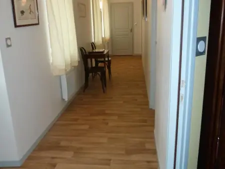 Maison bourbonnaise rénovée avec cour privée et terrasse paisible - Photo 12