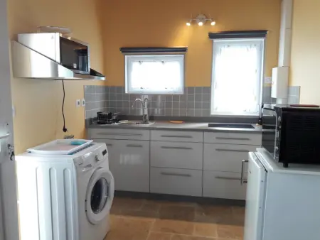 Studio champêtre avec piscine partagée et Wifi près de Vichy - Photo 9