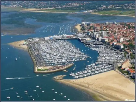 Villa moderne 4 chambres, piscine chauffée, Wi-Fi, proche plage et commerces, Arcachon - Photo 24