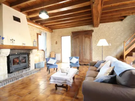 Charmante maison percheronne en pleine nature avec jardin clos et animaux admis - Photo 1