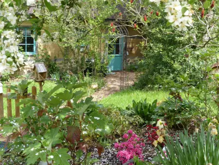 La Bergerie - Hortensia: Maison Ancienne avec Jardin Anglais - Photo 24