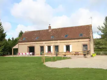 Gite in Moussonvilliers,Maison familiale avec sauna, jeux et jardin clos dans le Perche. FR-1-497-51 N°833499