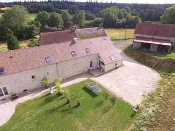 Gîte in Le Cercueil,Maison restaurée avec étang, cheminée, grand jardin, proche forêt, idéale pour familles! FR-1-497-92 N°833522