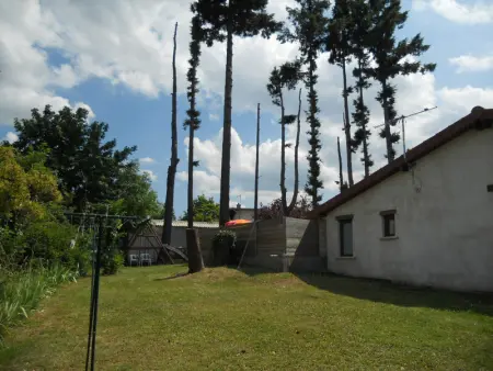 Gîte coquet avec piscine et jeux pour enfants à Saint-Haon-le-Châtel - Photo 18
