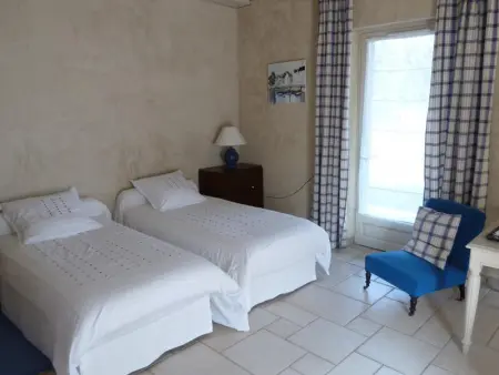 Gîte paisible avec cheminée et wifi à Saint-Haon-le-Vieux - Photo 8