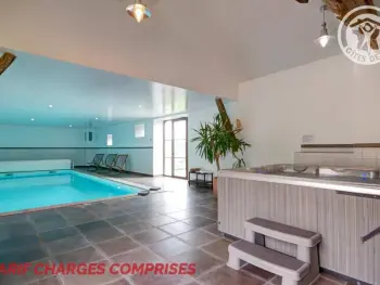 Gite à Saint Just la Pendue,Maison de campagne avec Jacuzzi, Sauna, Wi-Fi et Jardin privatif FR-1-496-52 N°833555