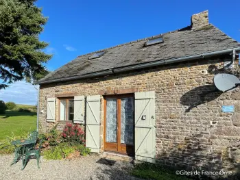 Orne, Gîte in L'Épinay le Comte, Maison de campagne avec spa, proche de vergers et cité médiévale, animaux acceptés, recharge électrique FR-1-497-101 N°833559