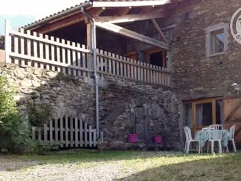 Gite à La Terrasse sur Dorlay,Gîte moderne avec patio privatif, proche Parc du Pilat, idéal pour activités plein air et détente FR-1-496-70 N°833565