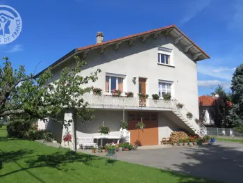 Gite à Lorette,Gîte rénové tout confort avec jardin, proche de l’eau et des commodités, idéal pour familles ! FR-1-496-76 N°833569