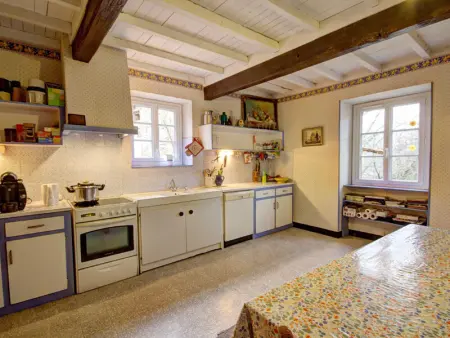 Gîte spacieux avec jardin et cheminée à Saint-Alban-les-Eaux - Photo 1