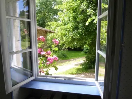 Gîte spacieux avec jardin et cheminée à Saint-Alban-les-Eaux - Photo 25