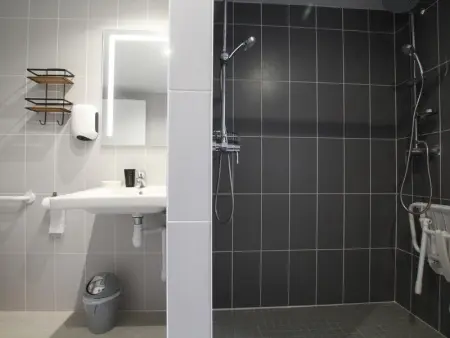 Grande maison avec jacuzzi, belle terrasse et proche du parc naturel à Vesly - Photo 8