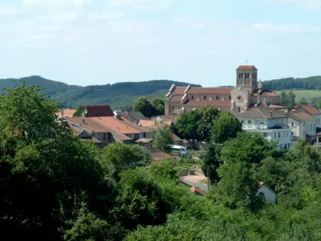 Maison spacieuse en campagne, animaux admis, parking privé - Photo 4