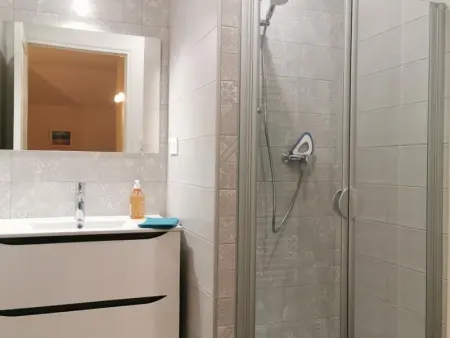 Maison charmante à Sainte-Marie-du-Mont avec WiFi et parking - Photo 9