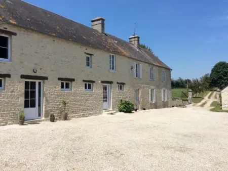 Maison charmante à Sainte-Marie-du-Mont avec WiFi et parking - Photo 11