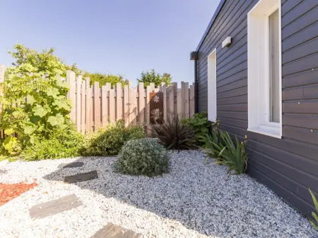 Maison lumineuse avec terrasse et parking à 800m de la plage - Photo 6