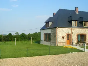 Casa rural en Yport,Étable rénovée avec jeux extérieurs, barbecue, cheminée et parking privé FR-1-441-597 N°833679