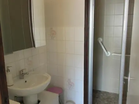 Maison de Campagne à Tourville-sur-Sienne avec Jardin - Photo 9