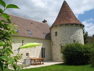 Location Gite à Coulonges sur Sarthe,Courpotin- Gite de la Tourelle FR-1-497-118 N°833716