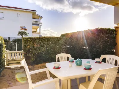 Appartement à Biscarrosse Plage, Appartement T3 avec Terrasse - à 50m de la Plage de Biscarrosse, Parking Privé Inclus - L887083