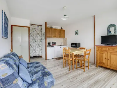 Appartement à Biscarrosse Plage, Studio Cabine à Biscarrosse-Plage, Proche Plages et Commerces, Balcon exposé Sud - L887085