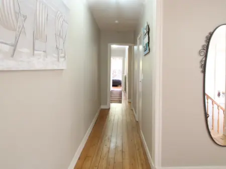 Maison spacieuse avec jardin clos, proche Utah Beach, idéale pour familles, draps inclus, Wi-Fi - Photo 5