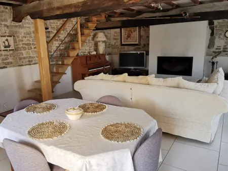 Maison en pierres avec jardin, 7 km des plages, 6 pers, 3 chambres - Le Bernard - Photo 13